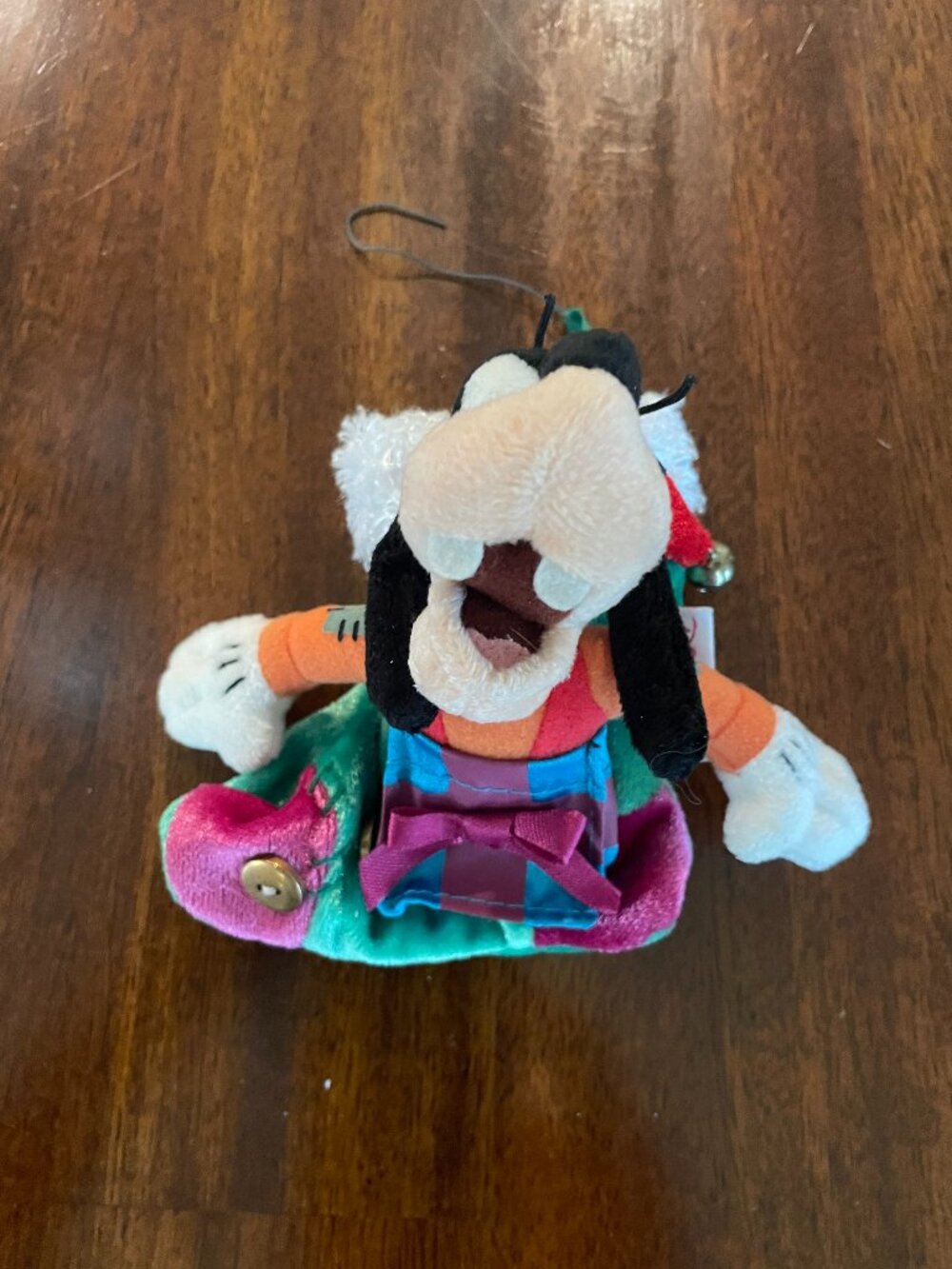 Disney Store Exclusive Goofy on Mini Stocking Ornament Vintage 4"!